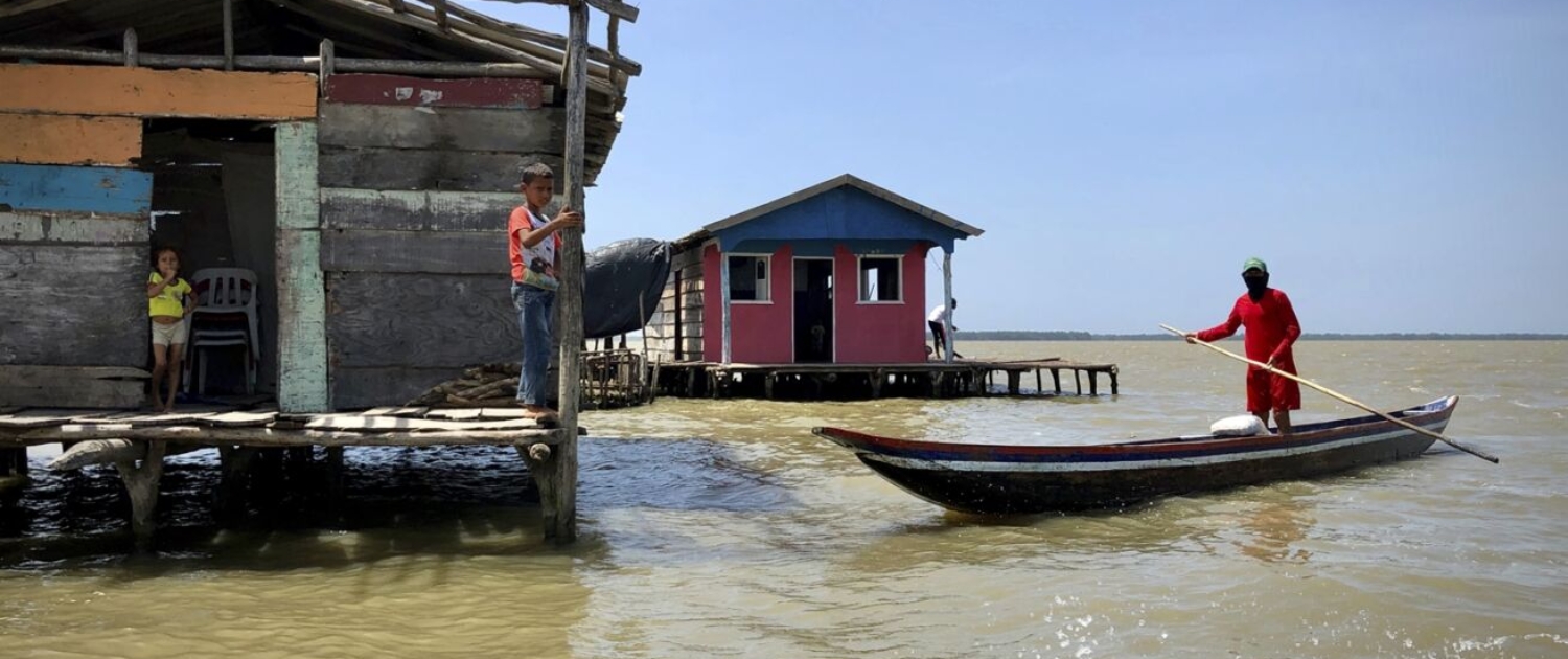 Cienaga Grande's stilt villages Cienaga Grande's stilt villages