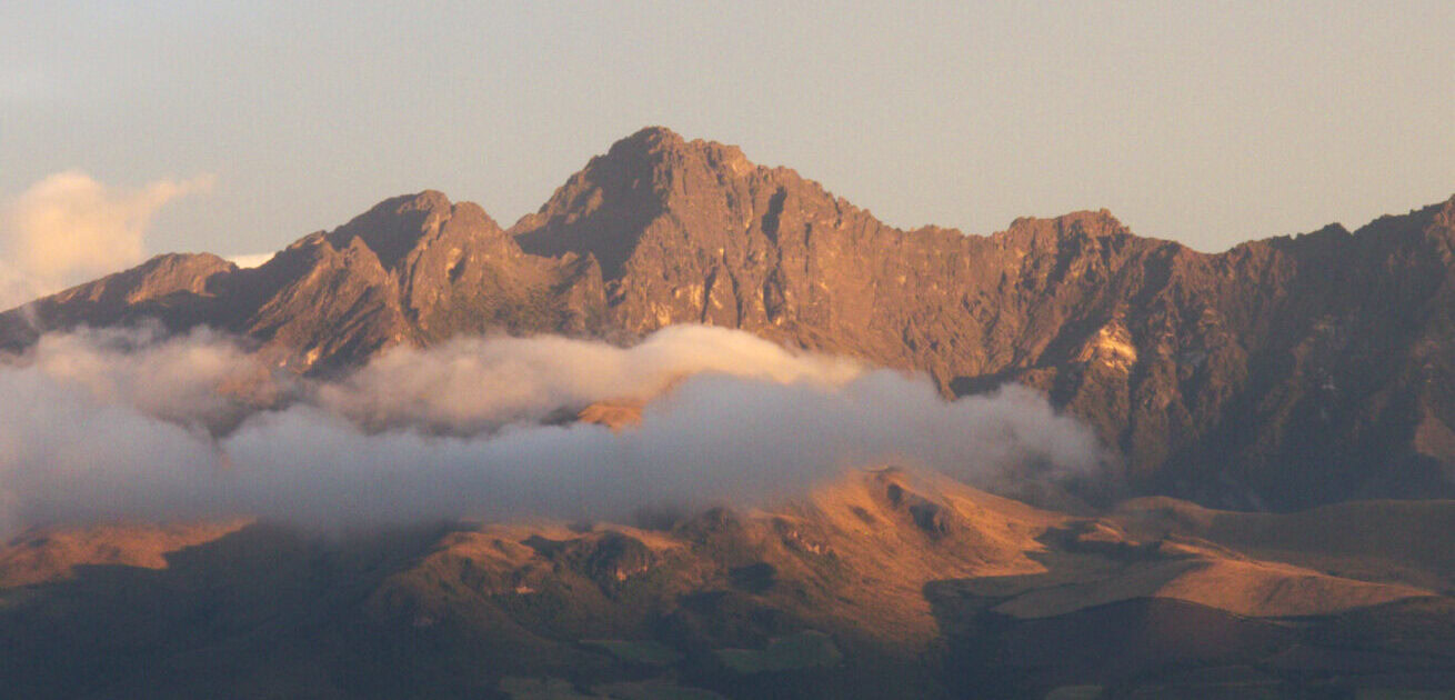 Rumiñahui Volcano (photo: Juan Carlos Gonzalez)