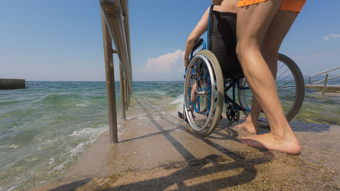 ACCESSIBLE & INCLUSIVE TOURISM 1 iStock 2219980289